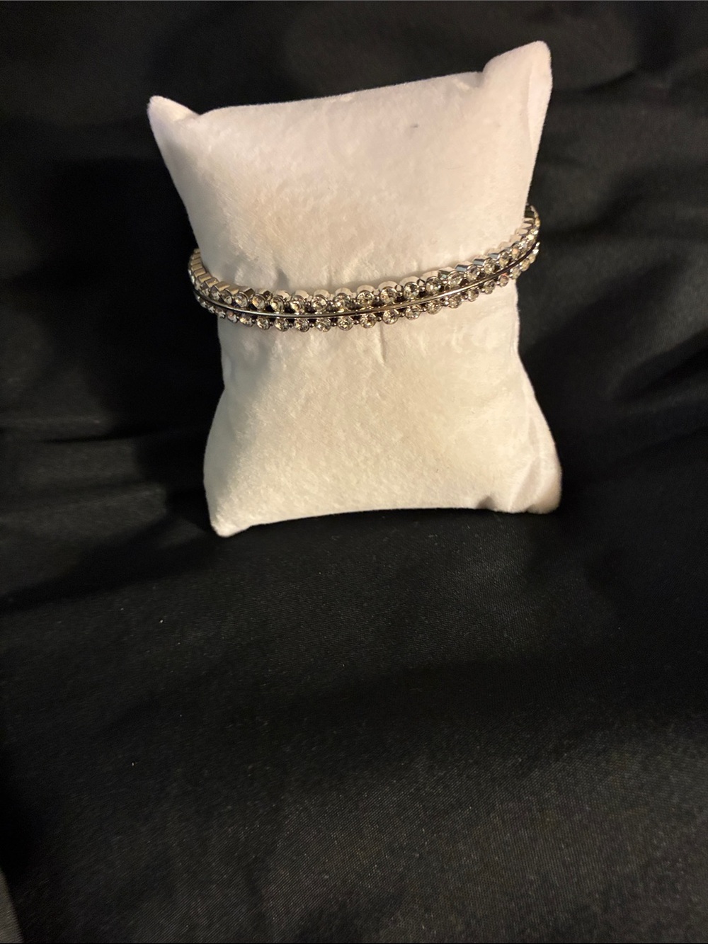 Elegant Silver Crystal Bangle Bracelet - Women Jewelry